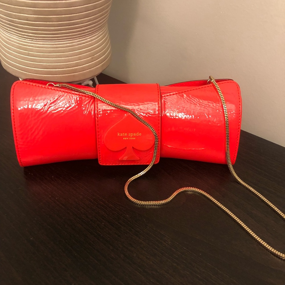 Kate spade patent leather clutch / shoulder bag